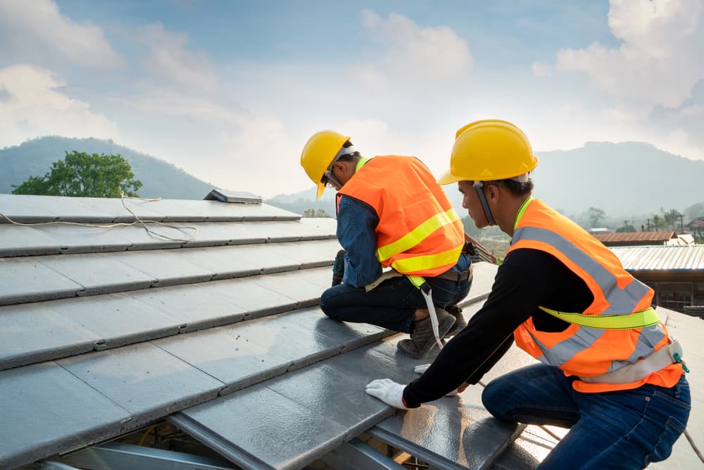 roof repair in Mission Hills KS